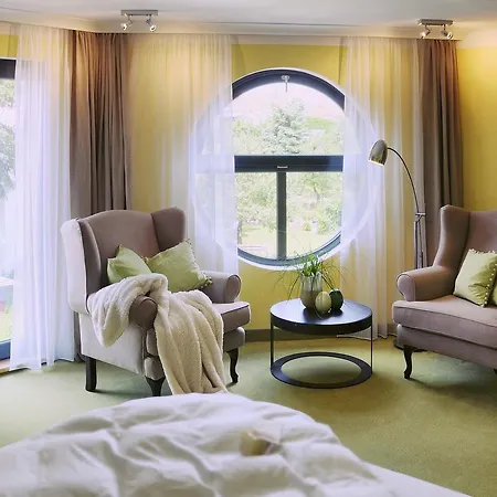 Rosendomizil Hotell