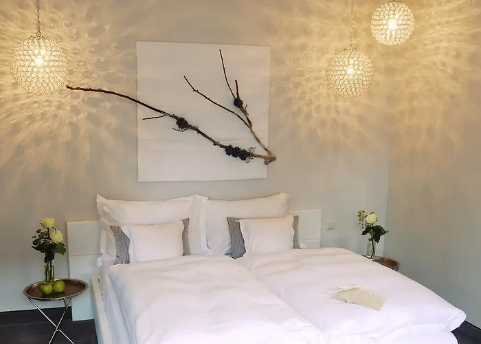 Rosendomizil Malchow (Mecklenburg-Vorpommern)